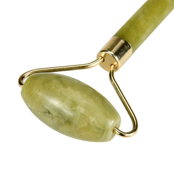 Jade Roller and Gua Sha for Face Lift